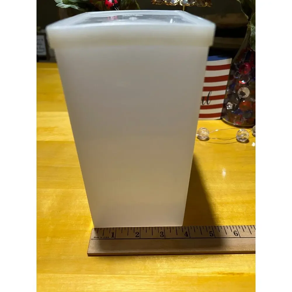 Tupperware Ice Cream Keeper